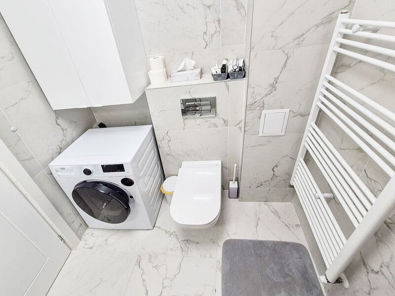 Pipera Ivory 2 Camere   Prima inchirirere Parcare+boxa   B2B